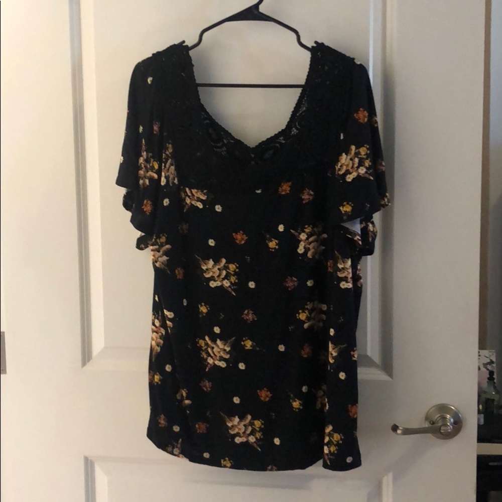 Black with tan flower print blouse